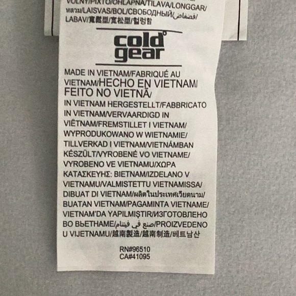 NWT Under Armour White and Black Vest Cold Gear Reactor front zipper & pockets - Picture 15 of 16